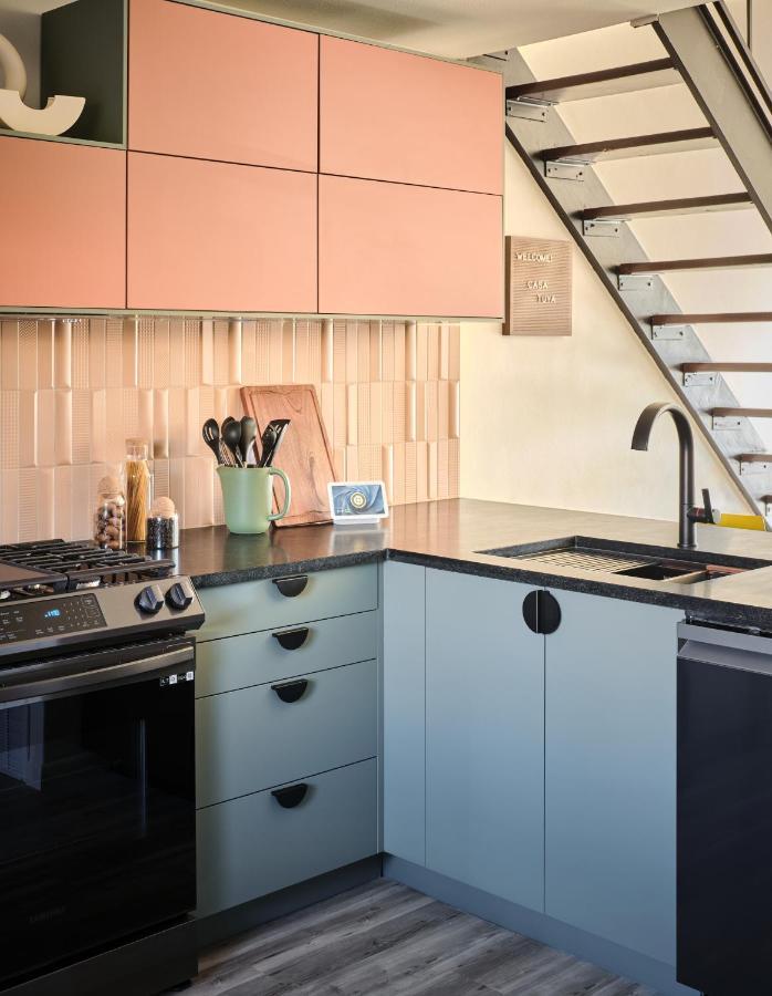 Апартаменты Midcentury Couples Designer Loft - Casa Tuya Остин Экстерьер фото